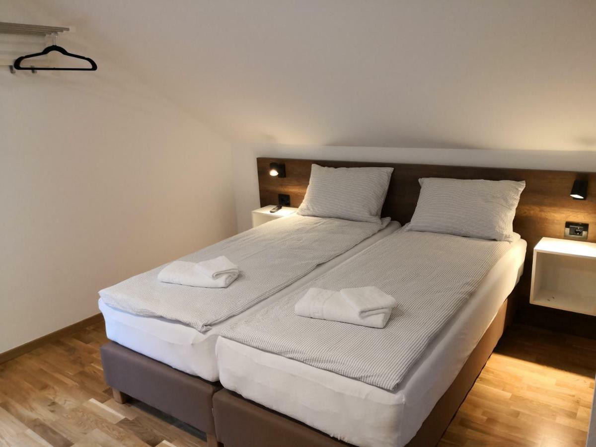 Accommodation Plitvice Korenica Exterior foto
